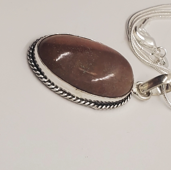 Brown Oval Gemstone SterlingSilver Plated Necklace - Picture 5 of 7